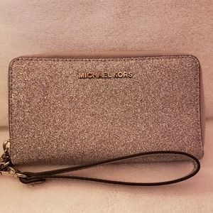 Michael Kors Continental Zip Around Wallet